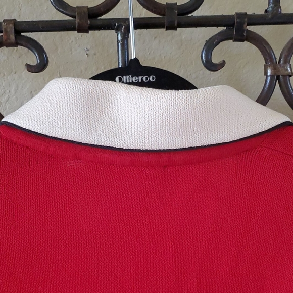 SOLD!!! ST. JOHN Red Jacket - Size 12 - Picture 8 of 9